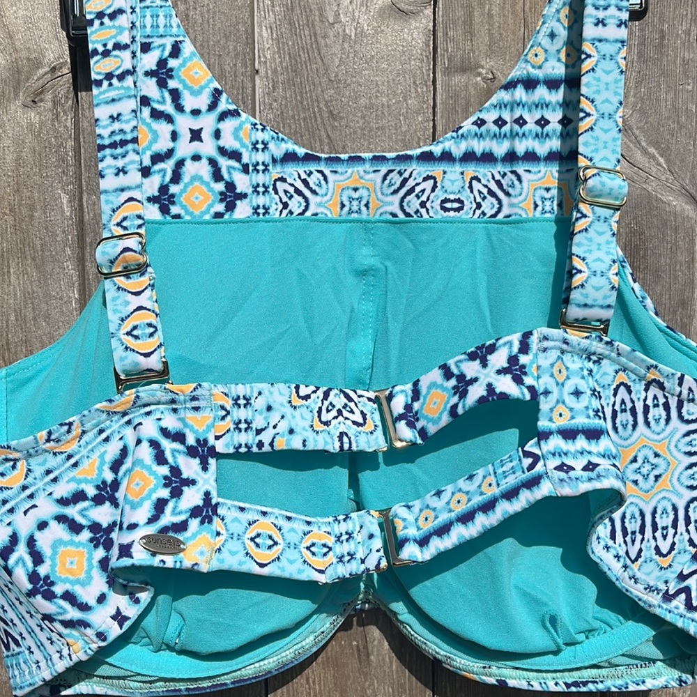 CURVE by Sunsets Majorca Hollywood Hi-Neck Bikini Top,Size 18DD/E,NWT - Picture 12 of 14